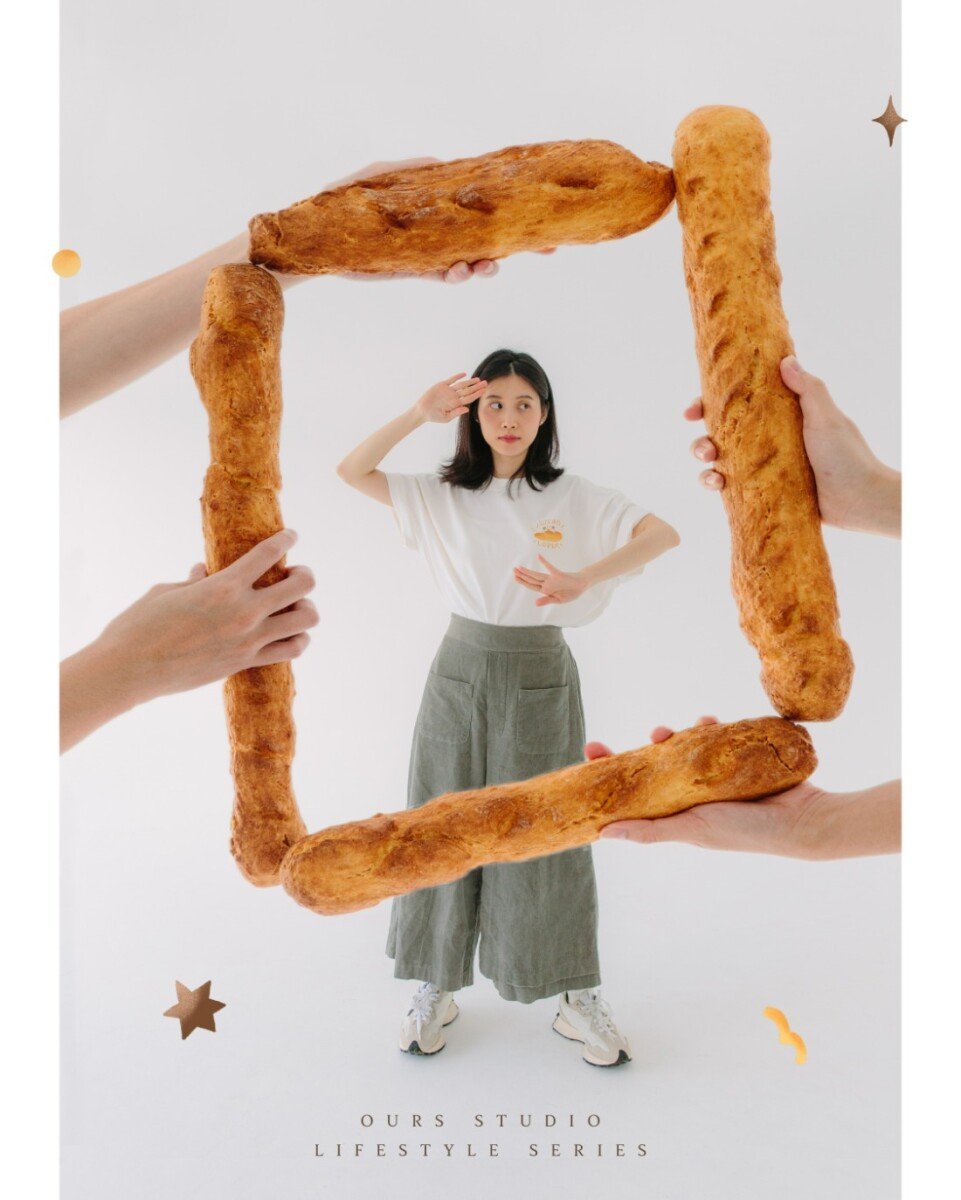 パン 半袖Tシャツ