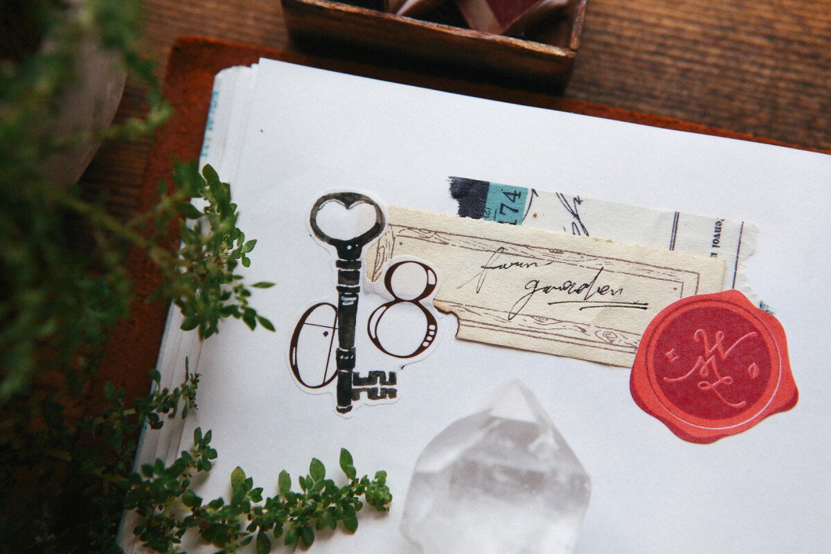 Branch frame letterpress label book
