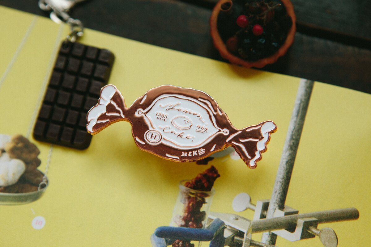 《Lemon Cake》 Metal Pin